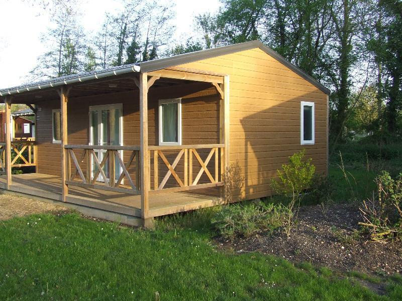 מלון Terres De France - Moncontour Active Park מראה חיצוני תמונה