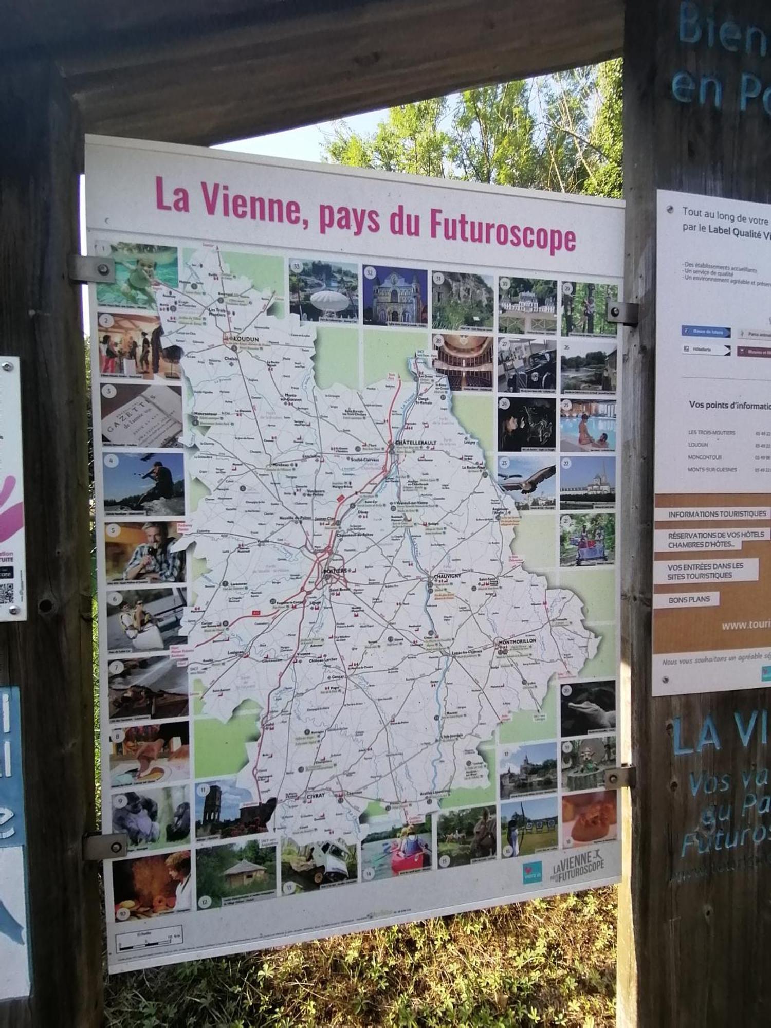 מלון Terres De France - Moncontour Active Park מראה חיצוני תמונה